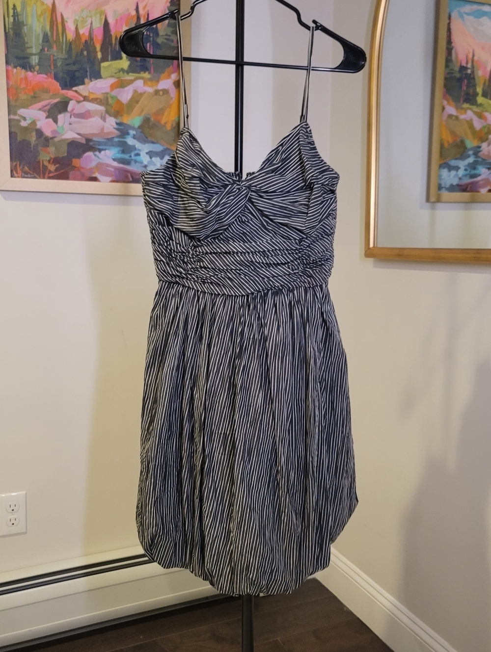 TRACY REECE Gray and White Striped Bubble Hem Cocktail Dress Size 10